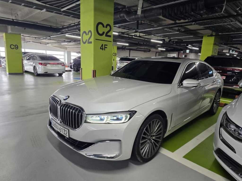 BMW 7시리즈 7시리즈 (G11) 730d xDrive 디자인 퓨어 엑설런스 이미지 2