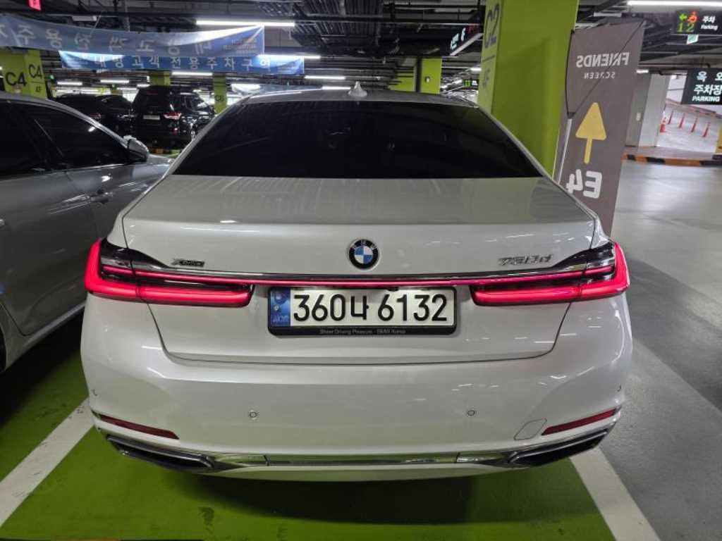 BMW 7시리즈 7시리즈 (G11) 730d xDrive 디자인 퓨어 엑설런스 이미지 4