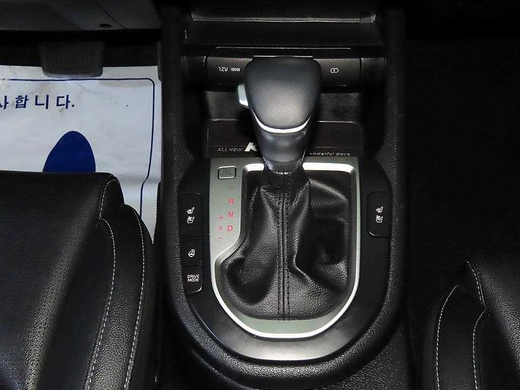 기아 K3 올뉴 K3 1.6 럭셔리 이미지 12