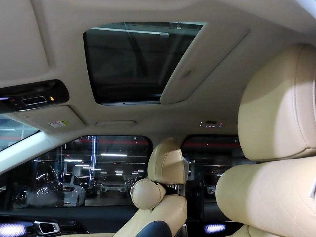 기아 카니발 카니발 4세대 디젤 7인승 시그니처 이미지 14