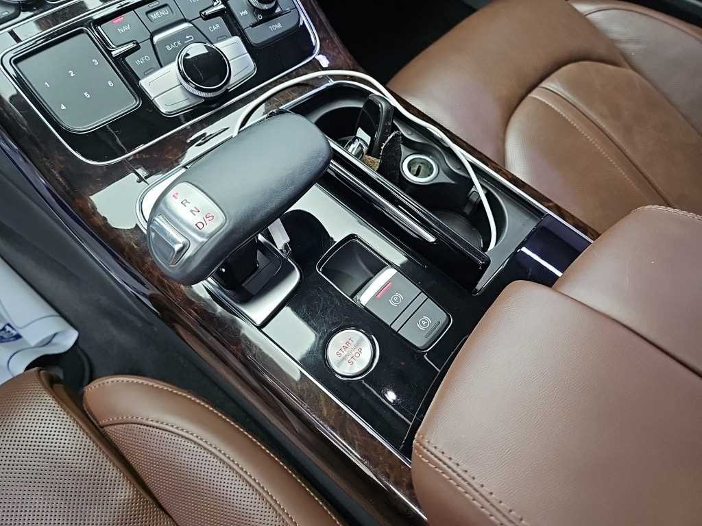 아우디 A8 뉴A8 50 TFSI 콰트로 LWB 이미지 8