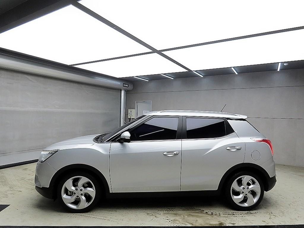 KG모빌리티(쌍용) 티볼리 가솔린 2WD 1.6 LX 이미지 4