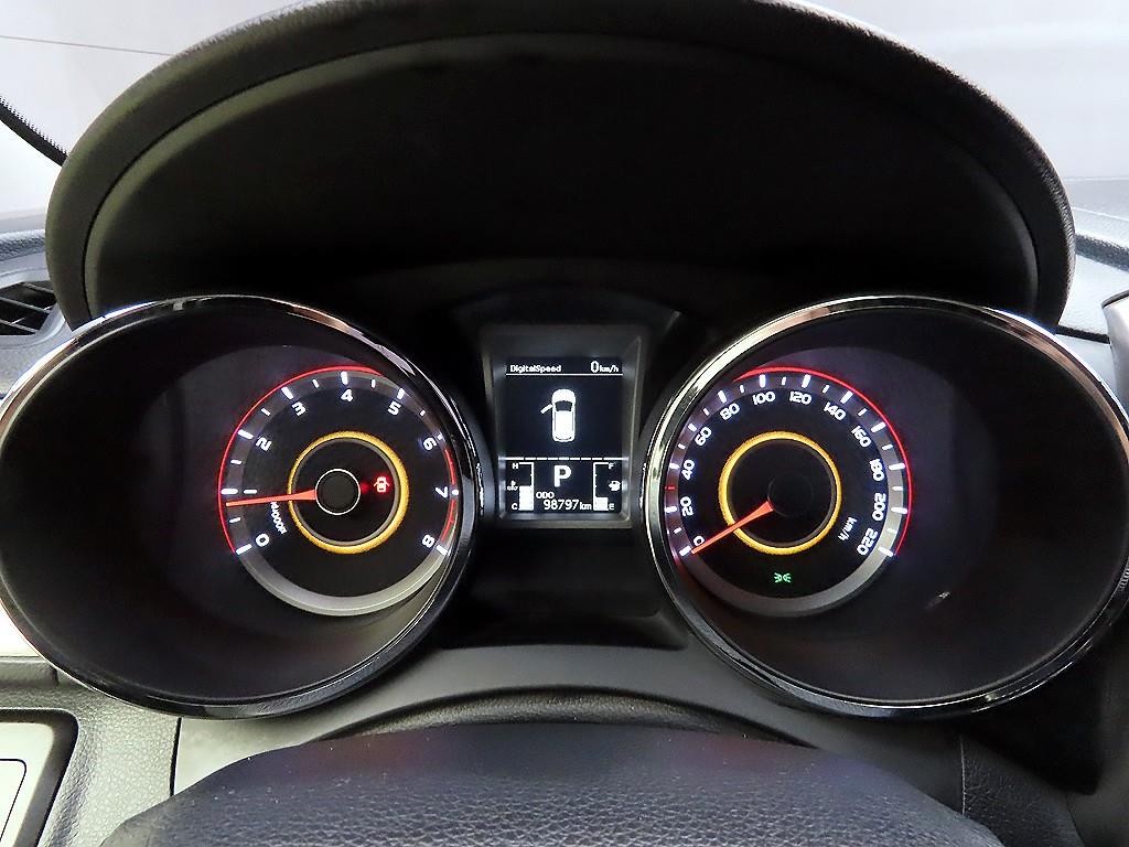 KG모빌리티(쌍용) 티볼리 가솔린 2WD 1.6 LX 이미지 8