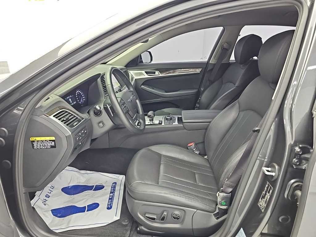 제네시스 G80 3.3 GDI AWD 프리미엄 럭셔리 이미지 11