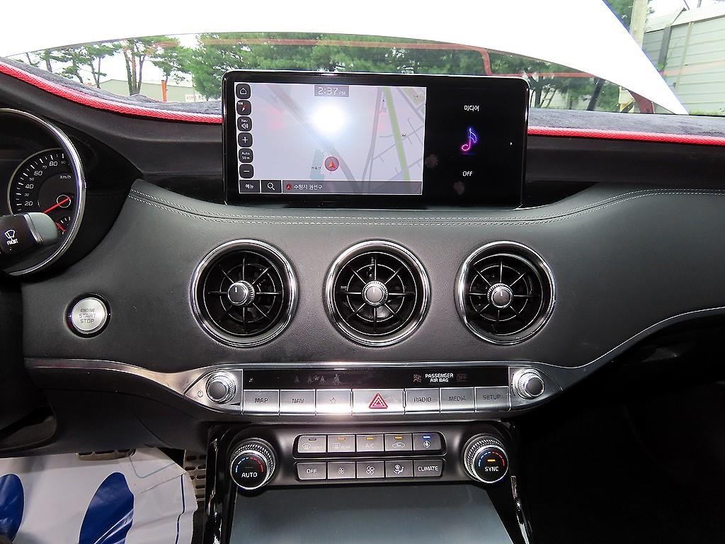 기아 스팅어 스팅어 마이스터 AWD 3.3 GT 마스터즈 터보 패키지 이미지 14