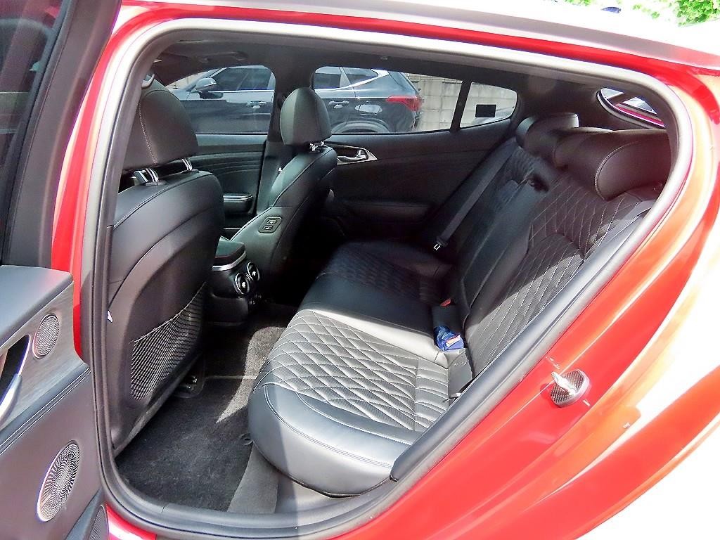 기아 스팅어 스팅어 마이스터 AWD 3.3 GT 마스터즈 터보 패키지 이미지 6