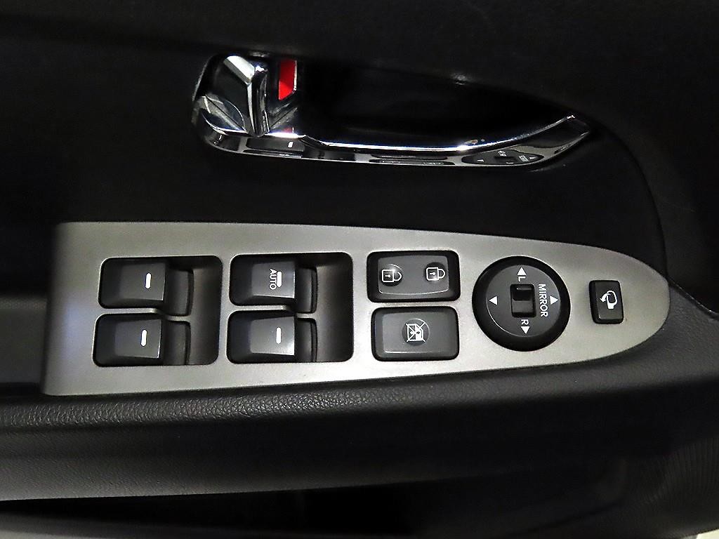 기아 스포티지 더 뉴 스포티지 R 디젤 2WD 트렌디 이미지 13