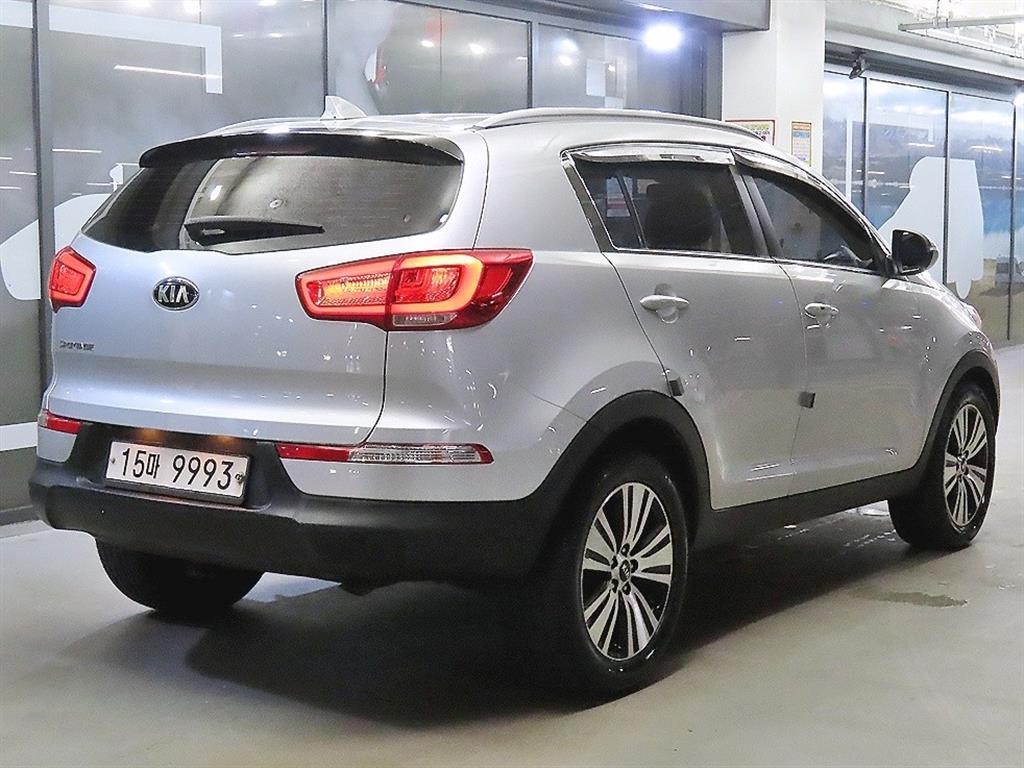 기아 스포티지 더 뉴 스포티지 R 디젤 2WD 트렌디 이미지 4