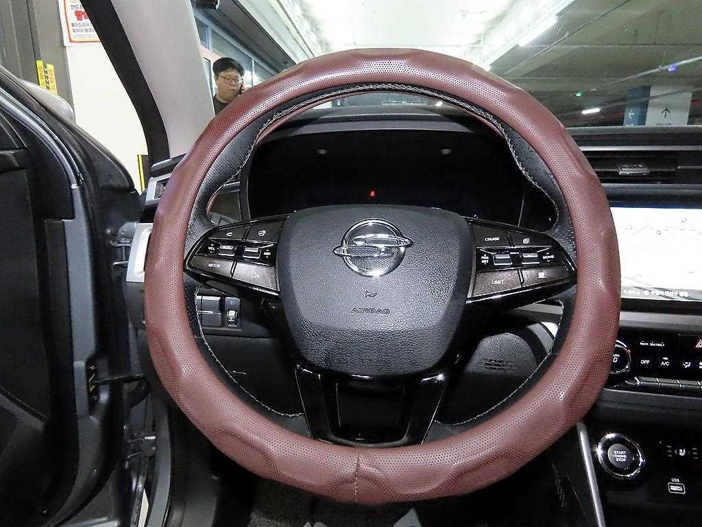 KG모빌리티(쌍용) 코란도 뷰티풀코란도 4WD 가솔린 1.5 C5 플러스 이미지 8