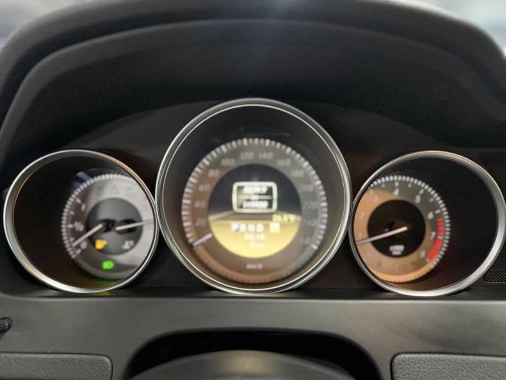 벤츠 C 클래스 C클래스 W204 C200 CGI 아방가르드 이미지 15