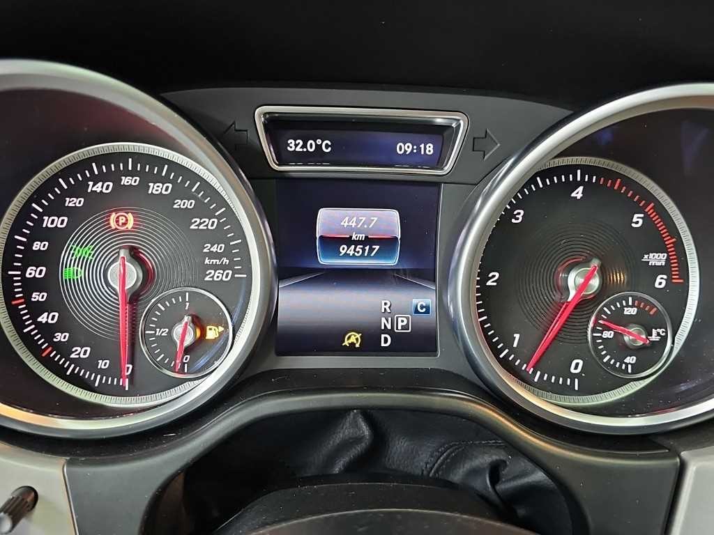 벤츠 GLE 클래스 GLE 클래스 W166 GLE 350 d 4MATIC 이미지 6