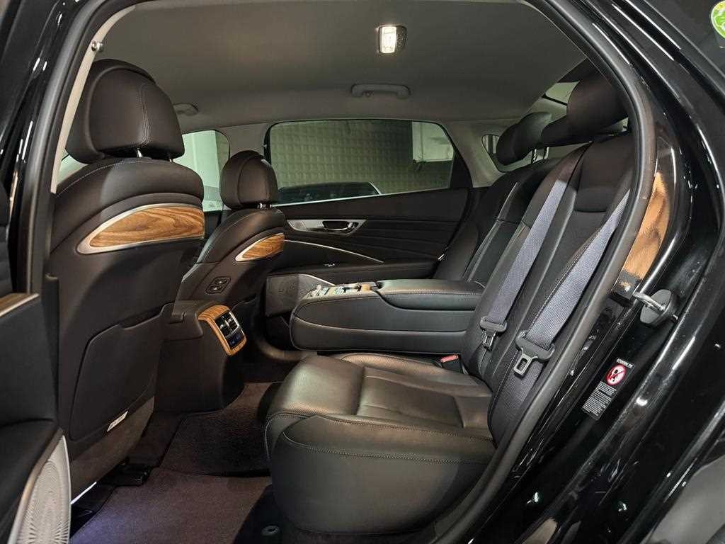 기아 K9 더 뉴 K9 2세대 3.8 GDI 2WD 플래티넘 이미지 7