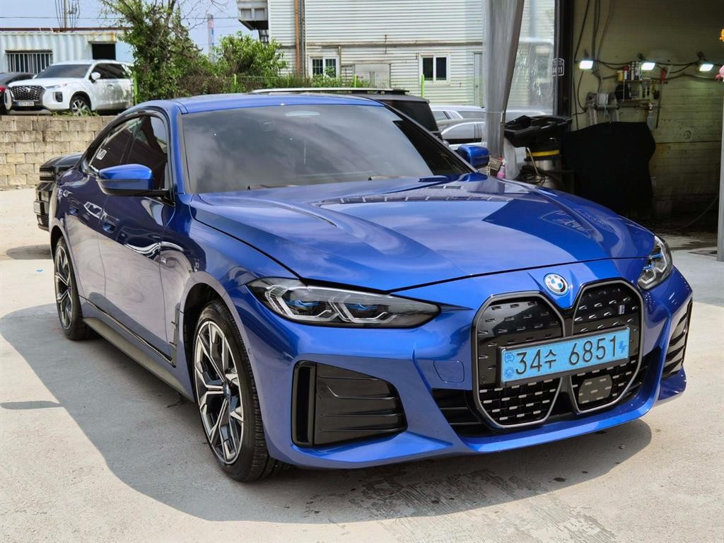 BMW i4 eDrive 40 M 스포츠 프로 이미지 2