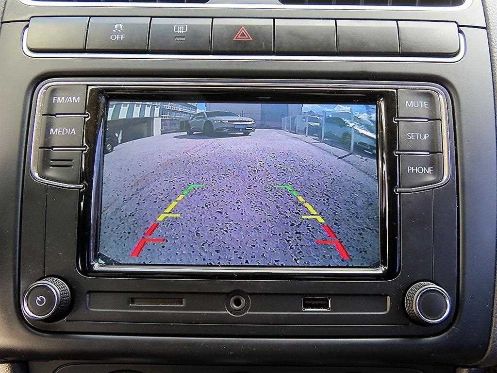 폭스바겐 폴로 1.6 TDI R-LINE 이미지 14
