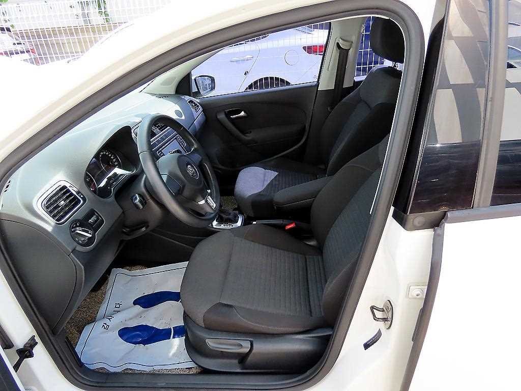 폭스바겐 폴로 1.6 TDI R-LINE 이미지 5