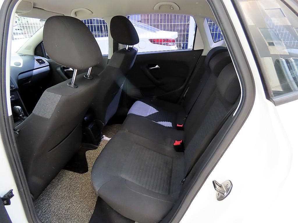 폭스바겐 폴로 1.6 TDI R-LINE 이미지 6