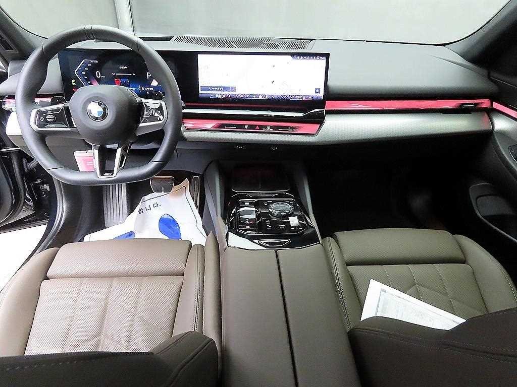 BMW 5시리즈 5시리즈 (G60) 520i M 스포츠 이미지 7