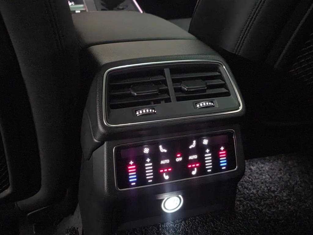 아우디 A6 A6 (C8) 45 TFSI 콰트로 프리미엄 이미지 10