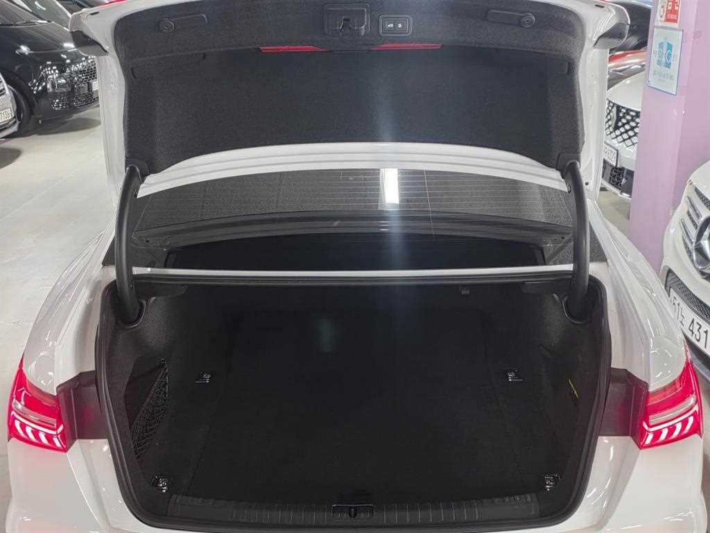 아우디 A6 A6 (C8) 45 TFSI 콰트로 프리미엄 이미지 7