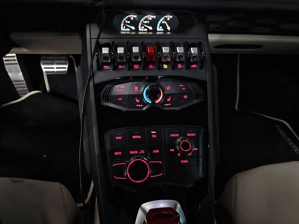 람보르기니 우라칸 LP610-4 스파이더 이미지 10