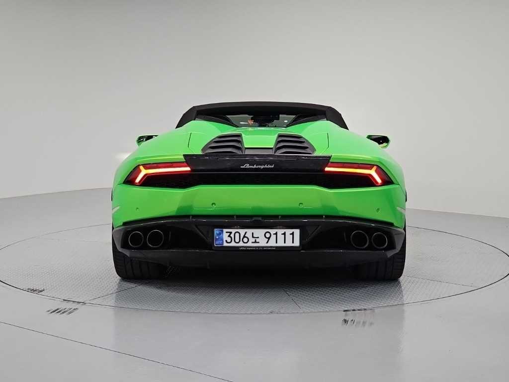 람보르기니 우라칸 LP610-4 스파이더 이미지 3