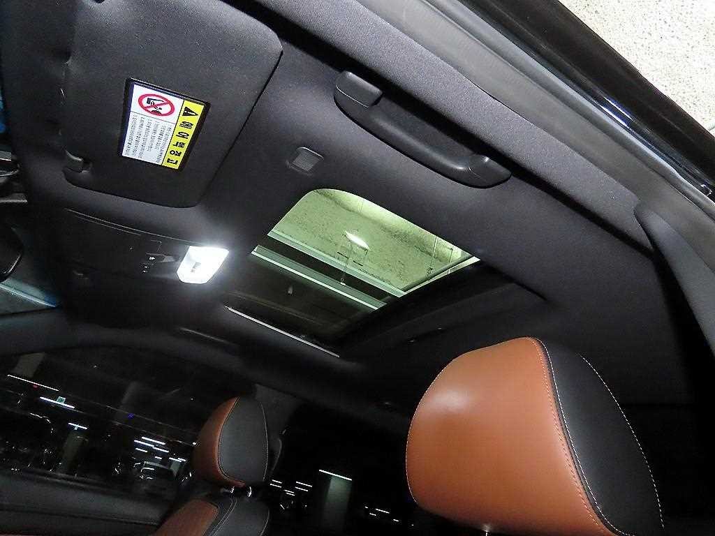 KG모빌리티(쌍용) 렉스턴 G4렉스턴 디젤 2.2 4WD 헤리티지 이미지 16