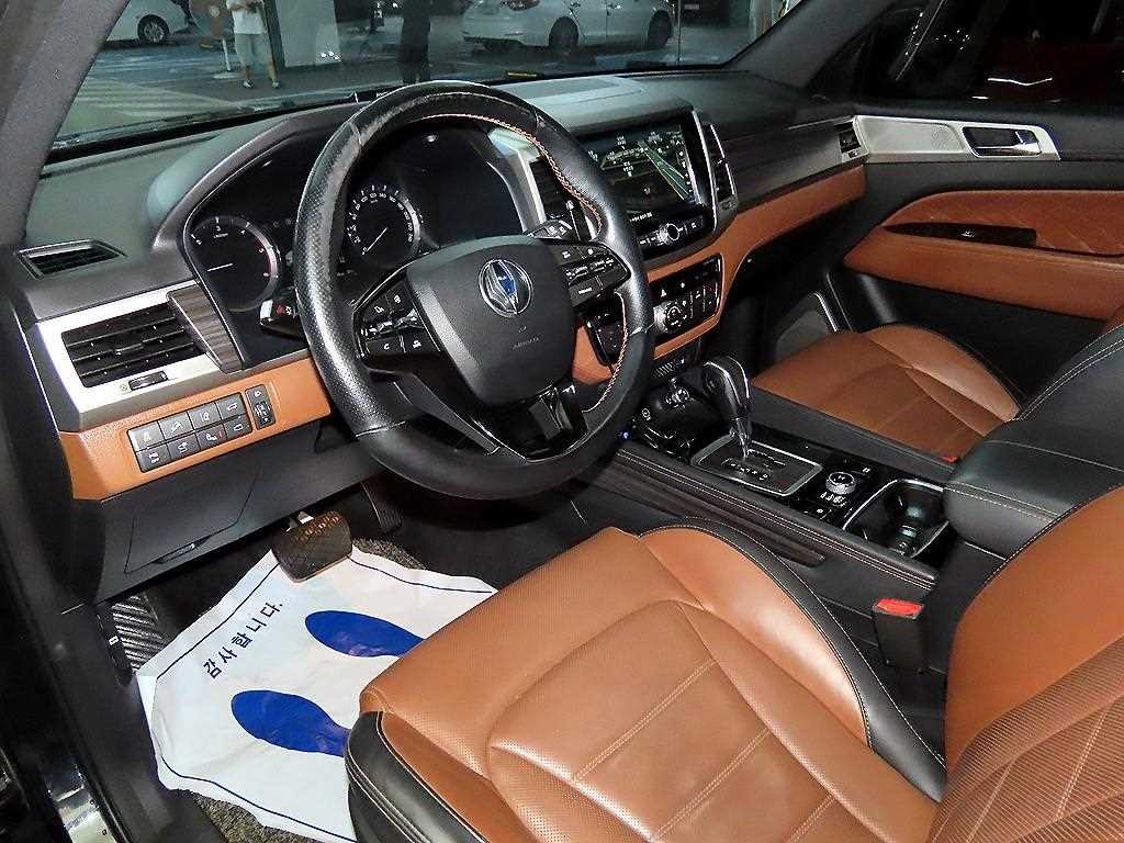 KG모빌리티(쌍용) 렉스턴 G4렉스턴 디젤 2.2 4WD 헤리티지 이미지 9
