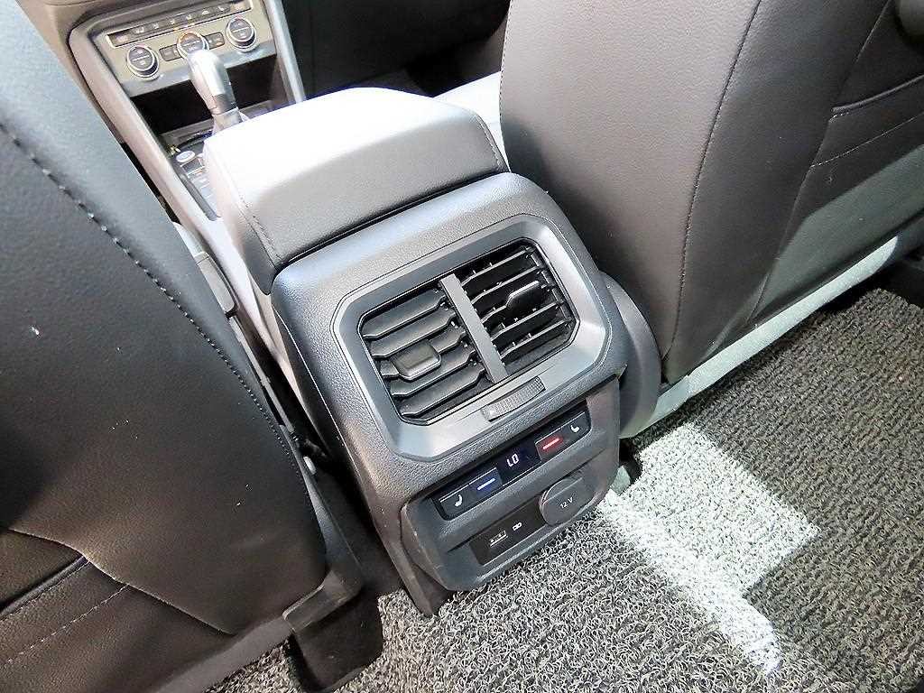 폭스바겐 티구안 티구안(2세대) 2.0 TDI 프레스티지 이미지 15