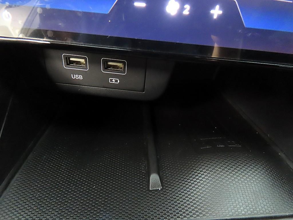 KG모빌리티(쌍용) 토레스 1.5 GDI-T 2WD T7 이미지 13