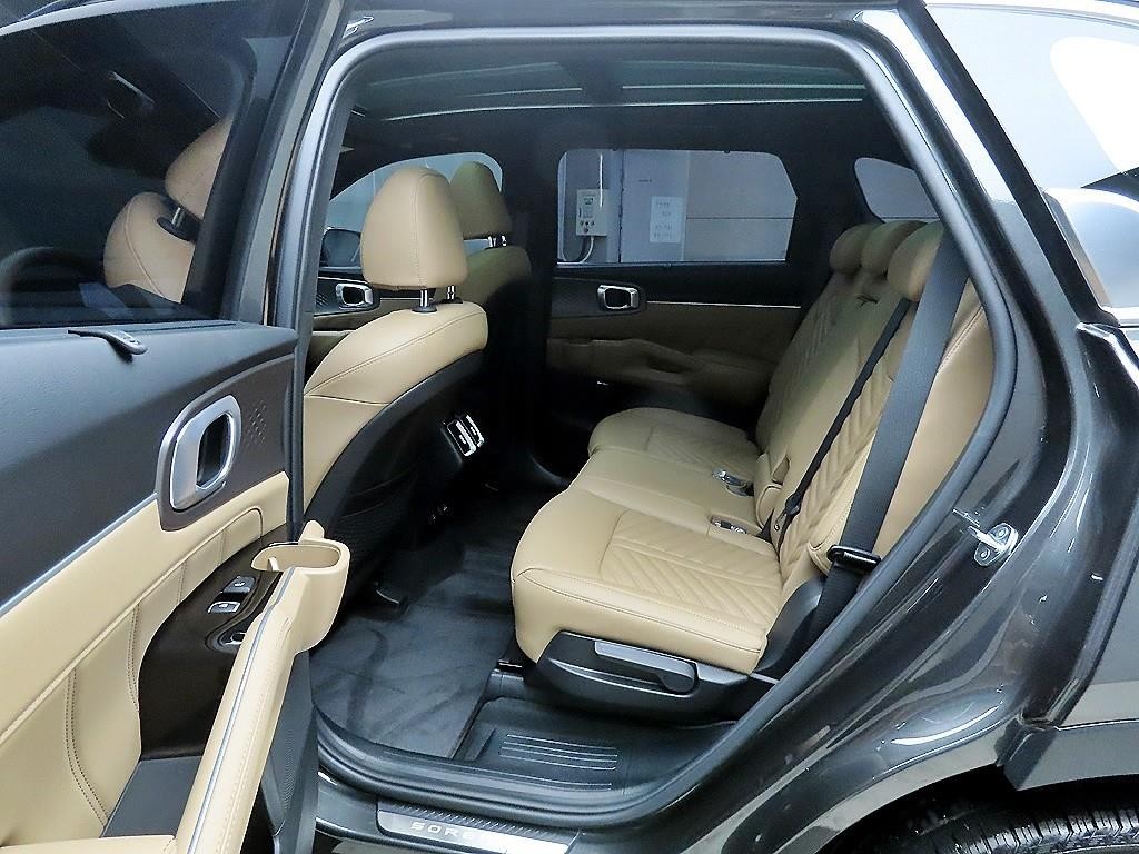 기아 쏘렌토 더 뉴 쏘렌토 4세대 가솔린 2.5T 2WD 시그니처 이미지 6