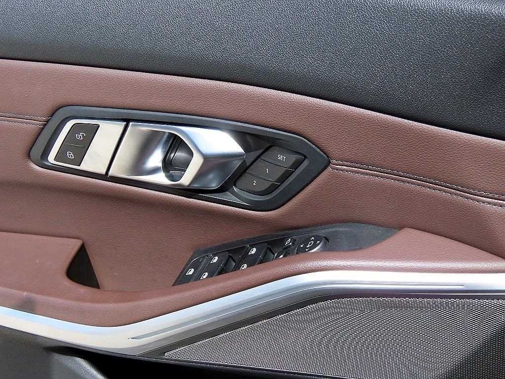 BMW 3시리즈 3시리즈 (G20) 320d M 스포츠 이미지 12