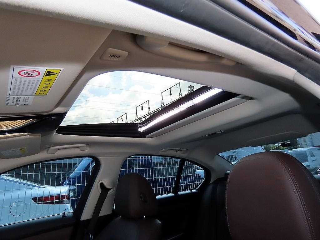 BMW 3시리즈 3시리즈 (G20) 320d M 스포츠 이미지 18