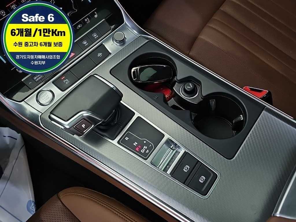 아우디 A6 A6 (C8) 45 TFSI 콰트로 이미지 8