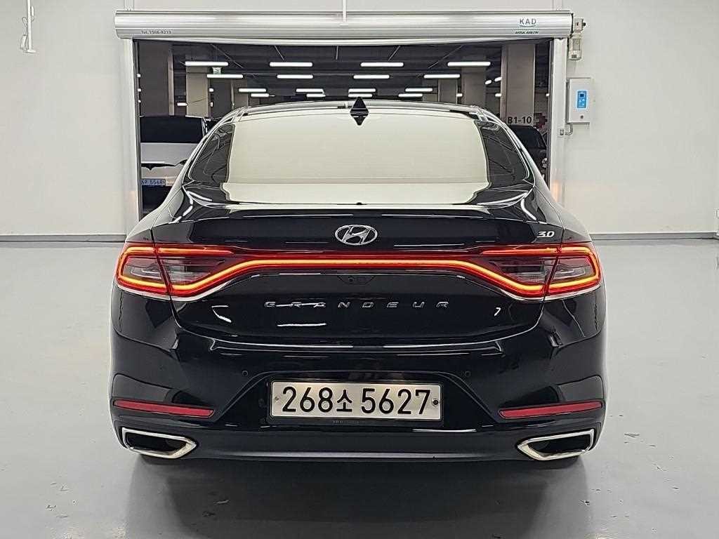 현대 그랜저 그랜저 IG 3.0 GDI 모던 베이직(렌터카) 이미지 3