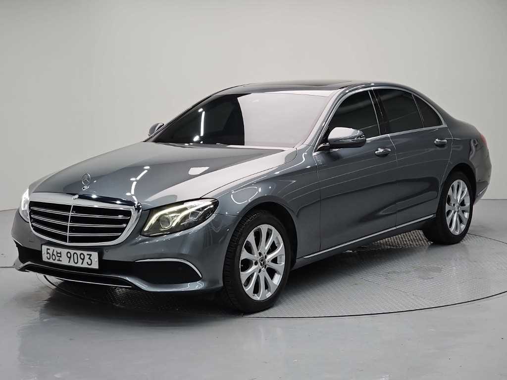 벤츠 E 클래스 E-클래스 W213 E220d 익스클루시브 이미지 1