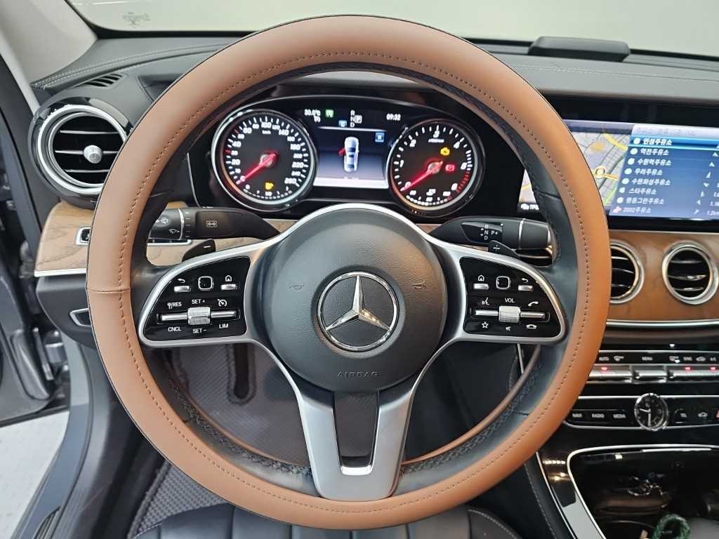 벤츠 E 클래스 E-클래스 W213 E220d 익스클루시브 이미지 9