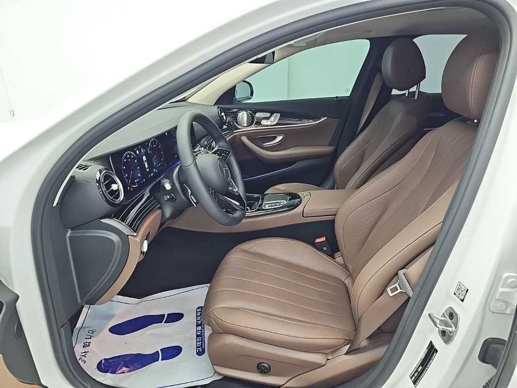 벤츠 E 클래스 E-클래스 W213 E450 4MATIC 익스클루시브 이미지 11