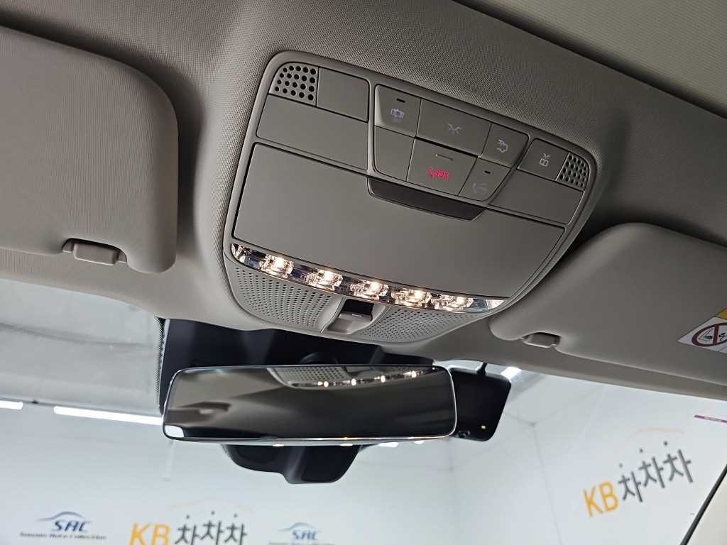 벤츠 E 클래스 E-클래스 W213 E450 4MATIC 익스클루시브 이미지 18