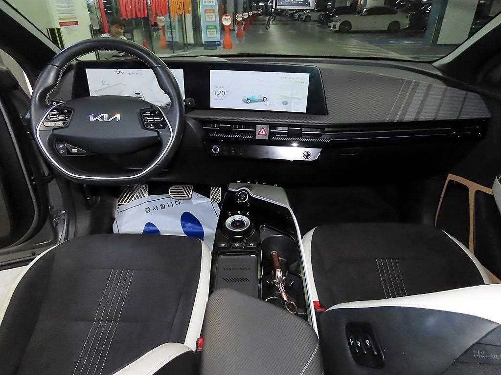 기아 EV6 롱레인지 AWD GT Line 이미지 10