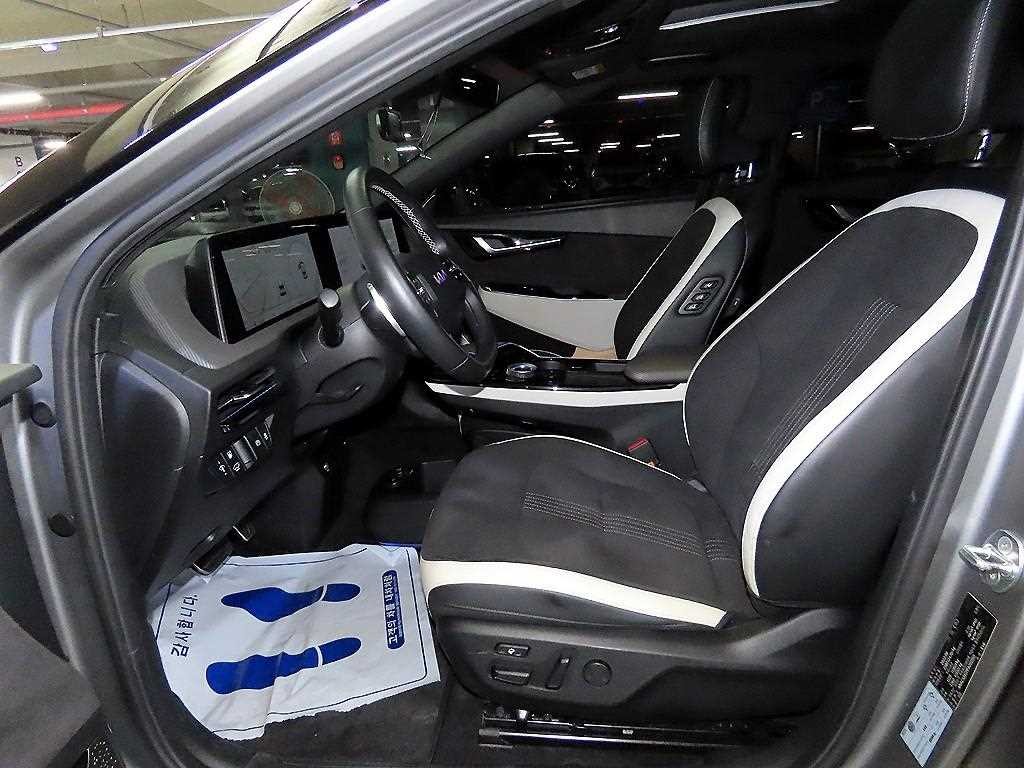 기아 EV6 롱레인지 AWD GT Line 이미지 6