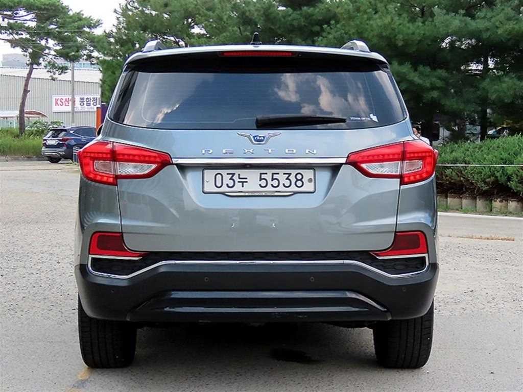 KG모빌리티(쌍용) 렉스턴 G4렉스턴 디젤 2.2 4WD 마제스티 이미지 4