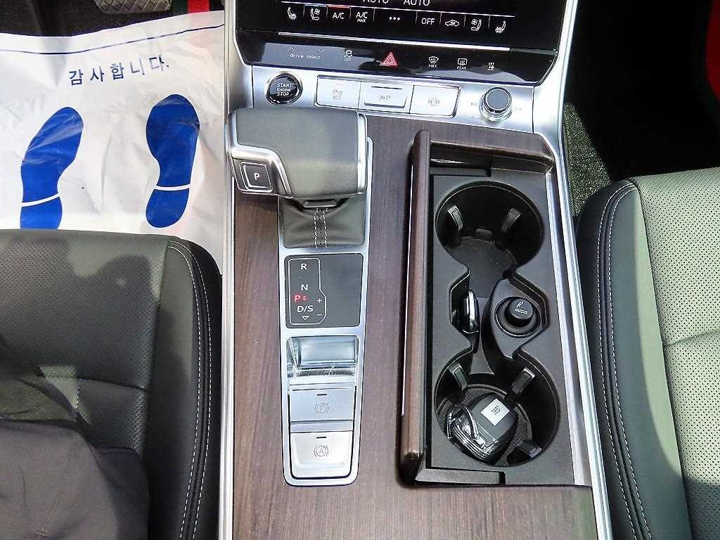 아우디 A6 A6 (C8) 45 TDI 콰트로 프리미엄 이미지 11