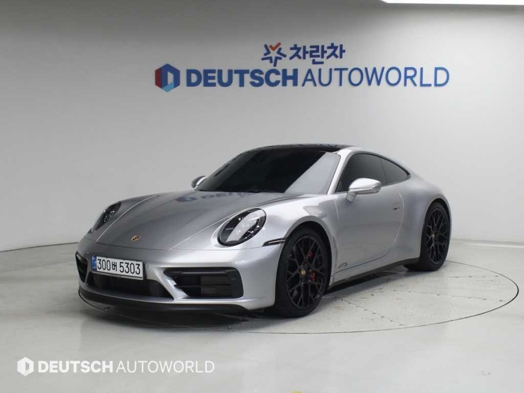 포르쉐 911 911(992) 카레라 4 GTS 이미지 1