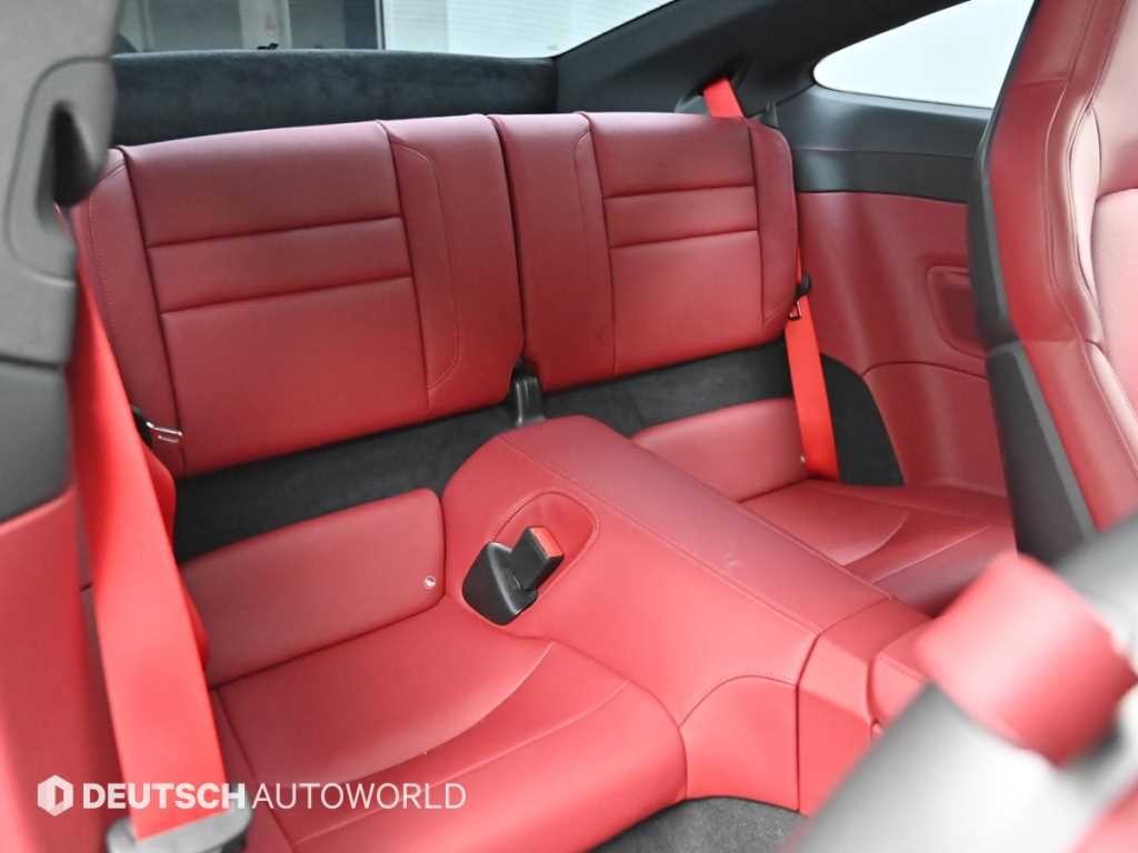 포르쉐 911 911(992) 카레라 4 GTS 이미지 12