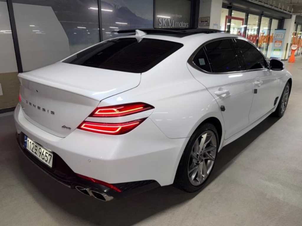 제네시스 G70 더 뉴 G70 가솔린 2.0T 4WD 이미지 4