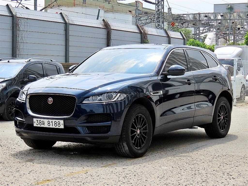 재규어 F-PACE 20d 프레스티지 이미지 2
