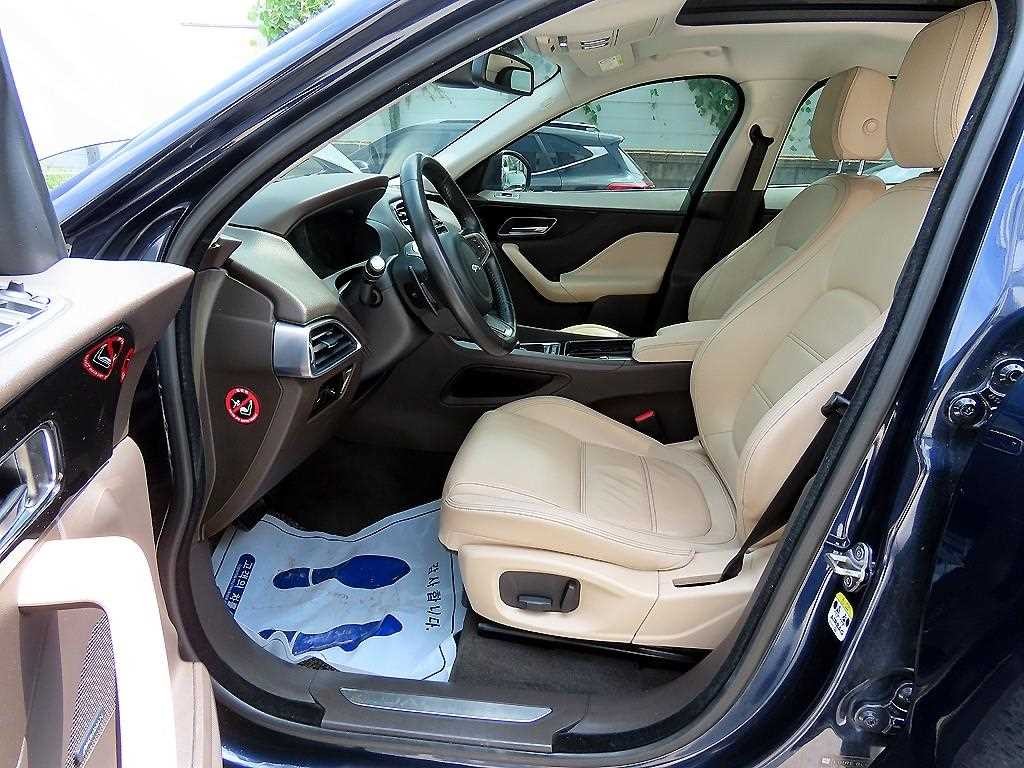 재규어 F-PACE 20d 프레스티지 이미지 5