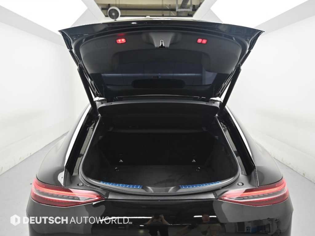 벤츠 AMG GT 4도어 63 S 4MATIC+ 이미지 19