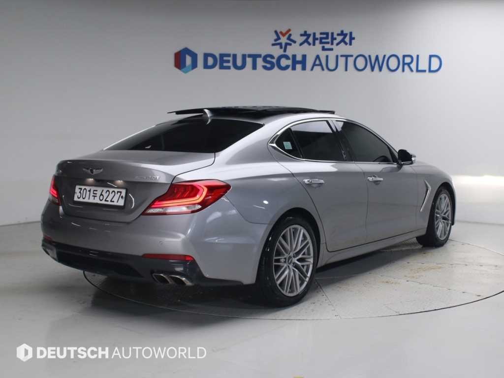 제네시스 G70 2.0T AWD 엘리트 이미지 2