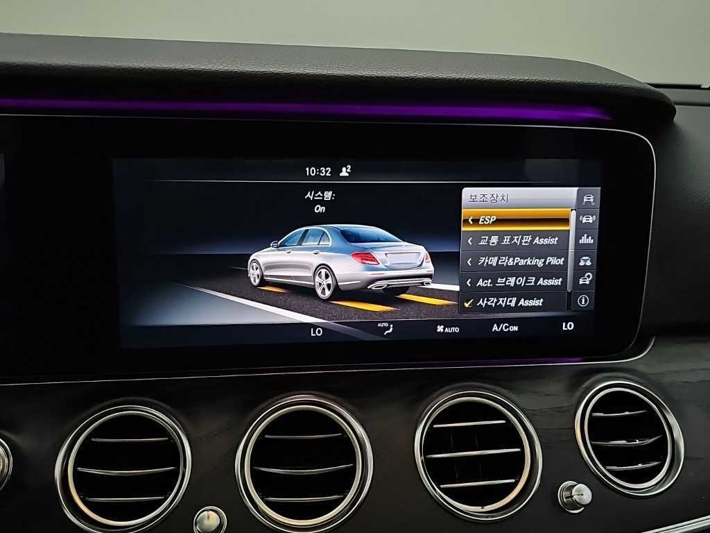 벤츠 E 클래스 E-클래스 W213 E300 4MATIC 아방가르드 이미지 15